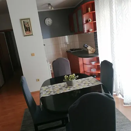 Katarina 2 Apartment