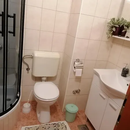 Katarina 2 Apartment