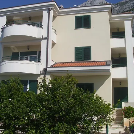 Katarina 2 Apartment Makarska