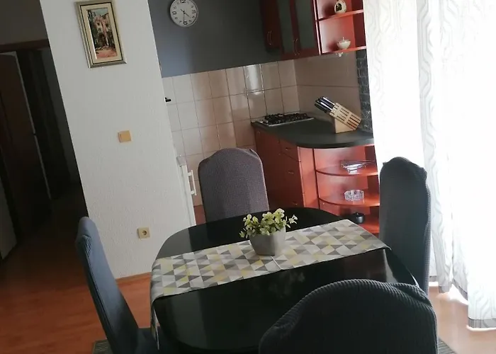 Katarina 2 شقة